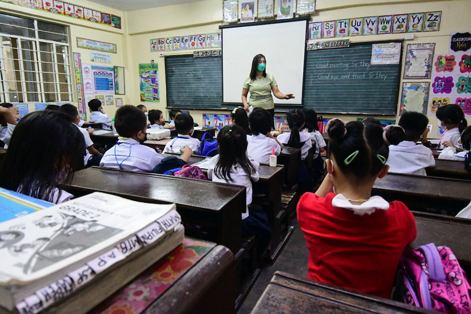  Students attend their class at the Payatas B Elementary School in Quezon City on the first day of face-to-face classes in all levels, August 22, 2022. Mark Demayo, ABS-CBN News