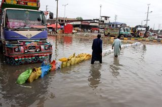 Pakistan floods affect 33 million