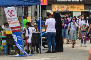Pop-up COVID-19 vaccination site in QC