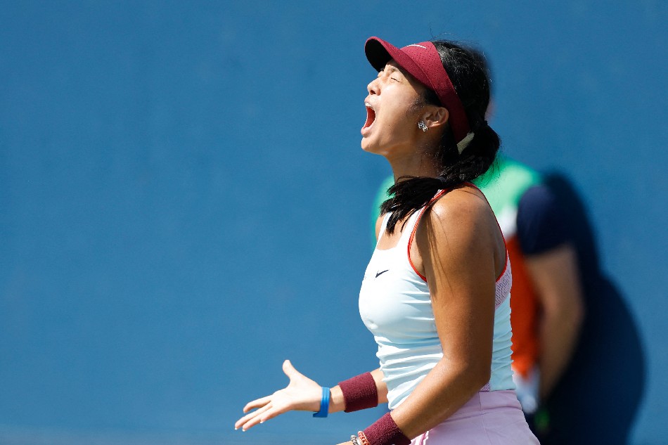 Alexandra Eala of Philippines celebrates after defeating Lucie Havlickova of Czech Republic during their Junior Girl