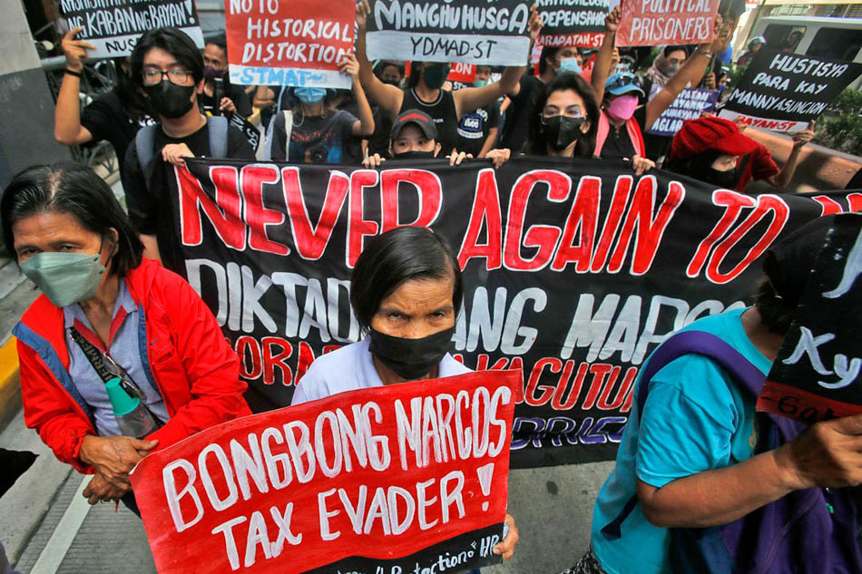 Never Again Marching Against Historical Revisionism Abs Cbn News 1070