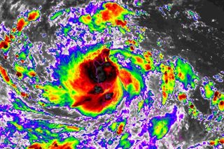 Typhoon Karding barrels across Central Luzon