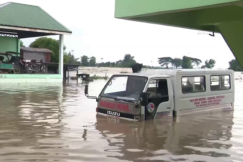 Parts of Pampanga, Bulacan still flooded