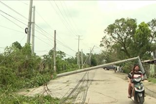 Higit 1 milyong taga-Luzon wala pa ring kuryente