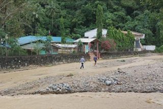 Pagsagip sa mga stranded dahil sa Paeng, naging mahirap