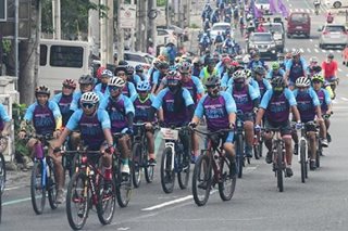 Hundreds join cycling event to address climate change