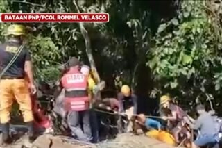 Driver of school bus that fell into Bataan ravine released pending charges