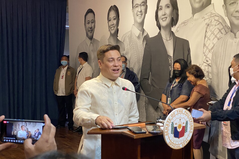 Senate President Juan Miguel Zubiri holds a press briefing on Monday, Nov. 7, 2022. Jauhn Etienne Villaruel, ABS-CBN News