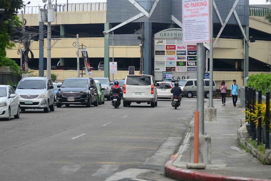 lawmaker-seeks-free-parking-requirement-at-businesses-abs-cbn-news