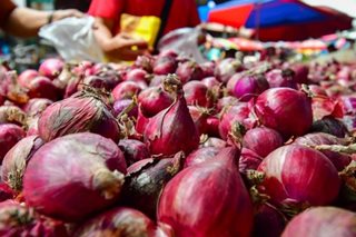 Red onions soar to P300 per kilo at Marikina market 