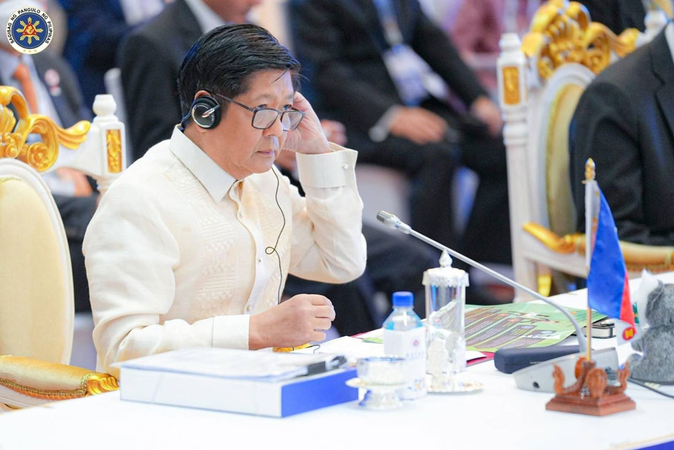 Marcos Jr Leaves Ph For 29th Apec Meeting Abs Cbn News