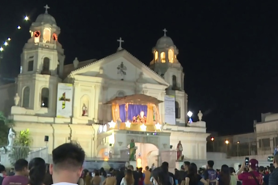 Thousands attend 1st day of Simbang Gabi at Quiapo Church ABSCBN News