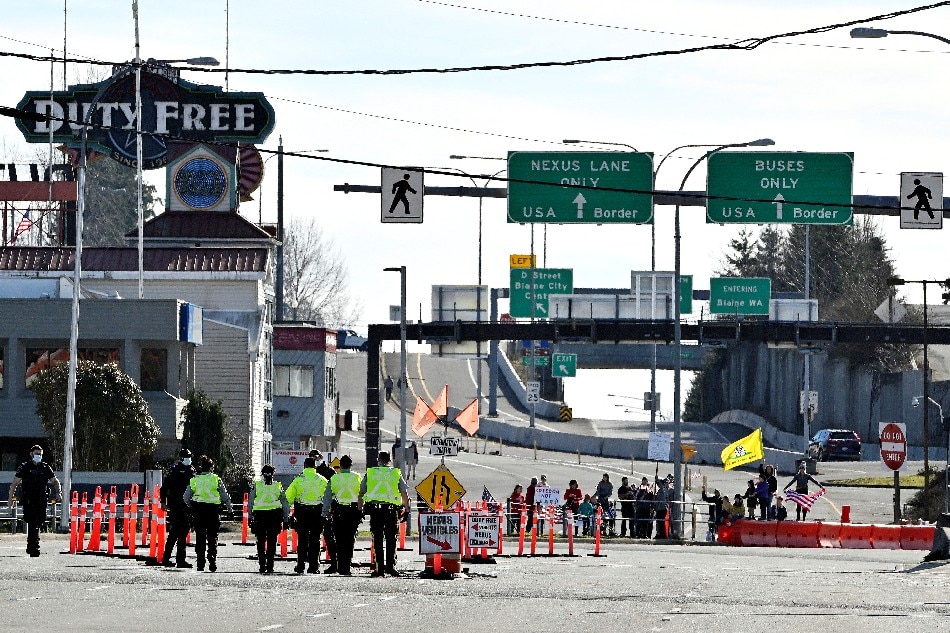 Key US Canada Border Crossing Reopens After COVID Protests ABS CBN News   Canada Trucking 