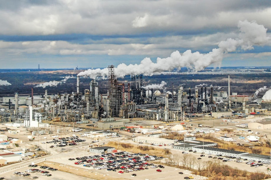 An aerial photo made with a drone shows the ExxonMobile refinery near Joliet, Illinois, USA, 07 March 2022. Tannen Maury, EPA-EFE