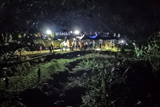 Grim search for victims after China's first plane crash since 2010