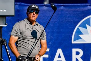 Masters lists Mickelson among those not playing in April