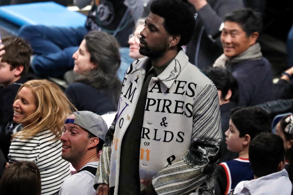 Brooklyn Nets guard Kyrie Irving arrives at the game between the Brooklyn Nets and the New York Knicks, at Barclays Center in Brooklyn, New York, USA, 13 March 2022. Peter Foley, EPA-EFE