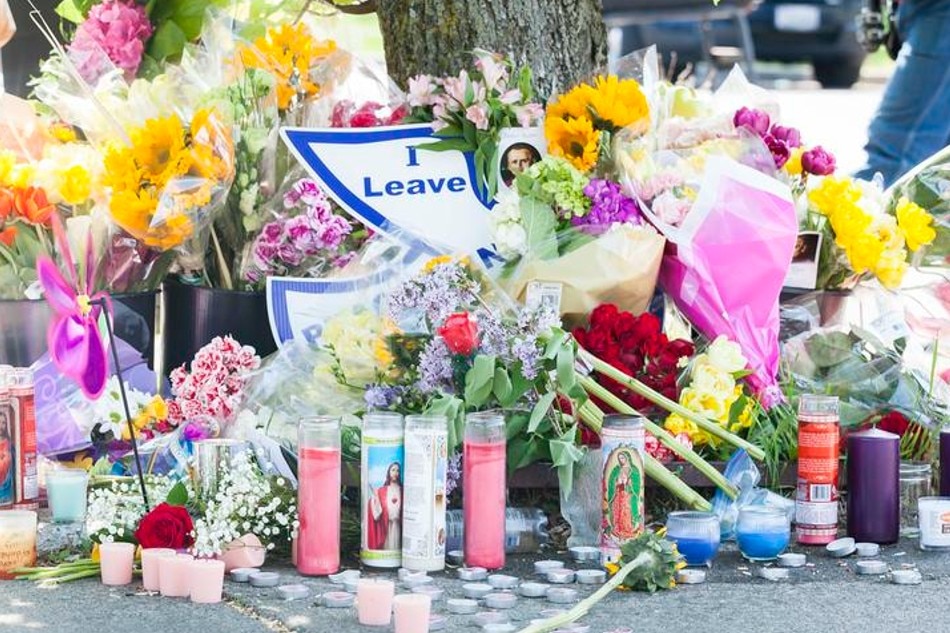 A memorial for victims near the scene of the mass shooting at a grocery store in Buffalo, New York, USA, on May 15, 2022. Brandon Watson, EPA-EFE