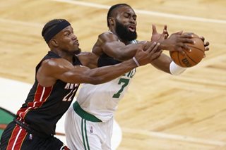 NBA: Celtics clobber Heat to tie East Finals 