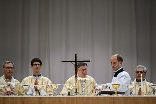 Pope appoints Tagle as member of liturgy department