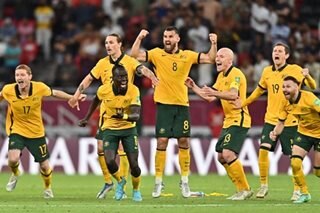 Redmayne sees Australia to World Cup win in shootout
