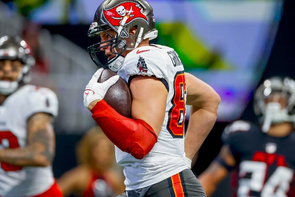 Buccaneers' Gronkowski announces retirement from NFL for second time