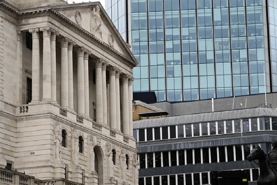 The Bank of England in London, Britain, Aug. 3, 2022. The Bank of England is expected to raise interest rates on Aug. 4, to stem the rising tide of inflation. The Bank is expected to raise rates to 1.75 percent, its largest single increase since 1995. Andy Rain, EPA-EFE