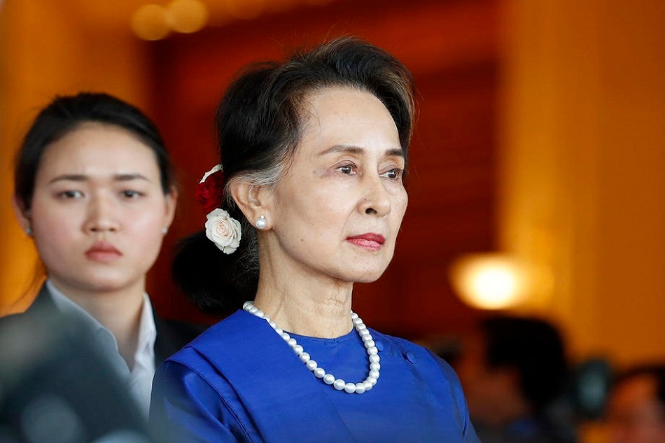 Aung San Suu Kyi waits for the arrival of Chinese President Xi at the presidential house in Naypyitaw, Myanmar on January 17, 2020. Nyein Chan Naing, EPA-EFE/file