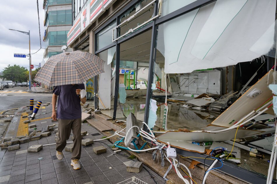 Destruction in Busan after Hinnamnor 