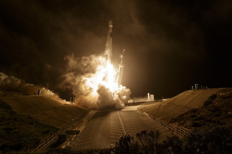 The SpaceX Falcon 9 rocket launches with the Double Asteroid Redirection Test, or DART, spacecraft onboard, Tuesday, Nov. 23, 2021, Pacific time (Nov. 24 Eastern time) from Space Launch Complex 4E at Vandenberg Space Force Base in California. DART is the world’s first full-scale planetary defense test, demonstrating one method of asteroid deflection technology. The mission was built and is managed by Johns Hopkins APL for NASA’s Planetary Defense Coordination Office. Photo Credit: (NASA/Bill Ingalls)