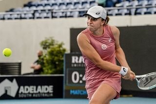 Swiatek maintains healthy lead atop WTA rankings