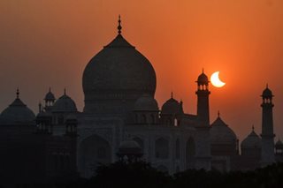 Taj Mahal during the solar eclipse
