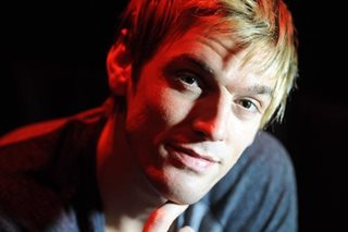 Hilary Duff, Billy Gilman pay tribute to Aaron Carter