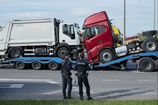 Spanish truckers begin fresh strike as costs soar