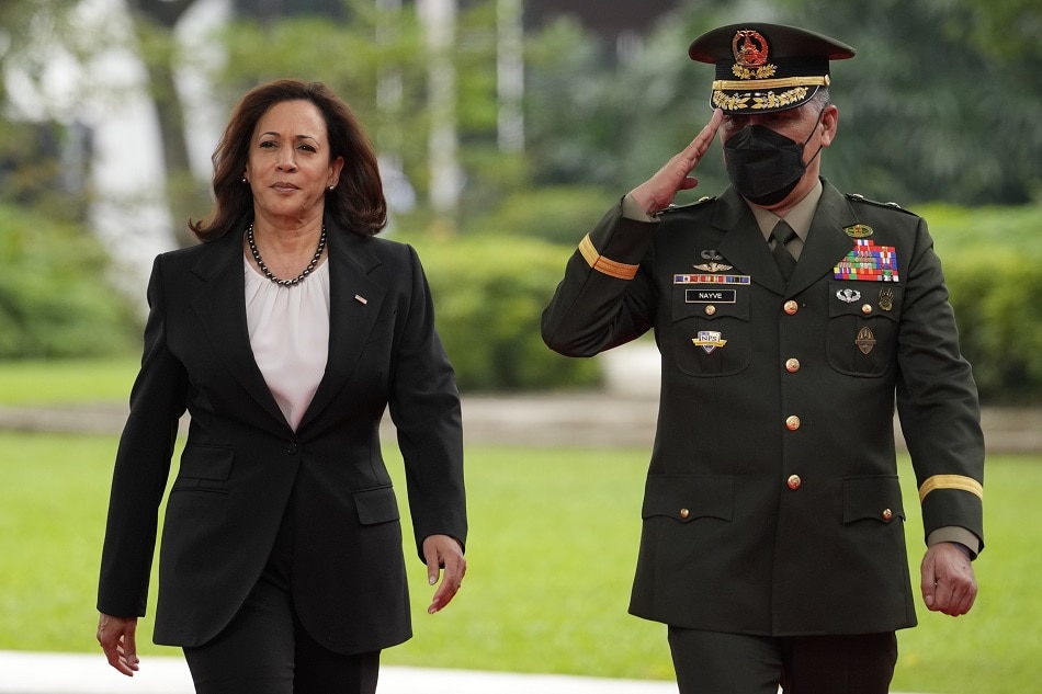 US Vice President Kamala Harris (L) reviews honor guards during welcome ceremony inside Malacanang presidential palace in Manila, Philippines, 21 November 2022. Harris is in Manila for a series of engagements, including meetings with President Ferdinand Marcos Junior on the economic and security ties between the two countries. EPA-EFE/AARON FAVILA / POOL