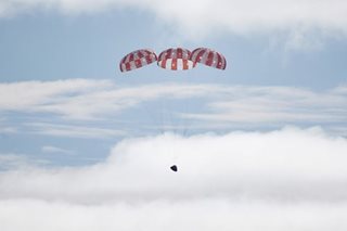 Orion capsule back after 25.5-day mission