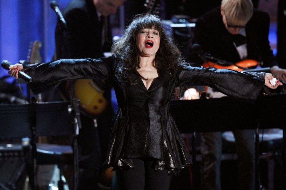 Musician Ronnie Spector performs during the 2010 Rock and Roll Hall of Fame induction ceremony at the Waldorf Astoria Hotel in New York, March 15, 2010. REUTERS/Lucas Jackson/File Photo