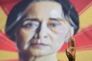 Myanmar's Suu Kyi back in court 