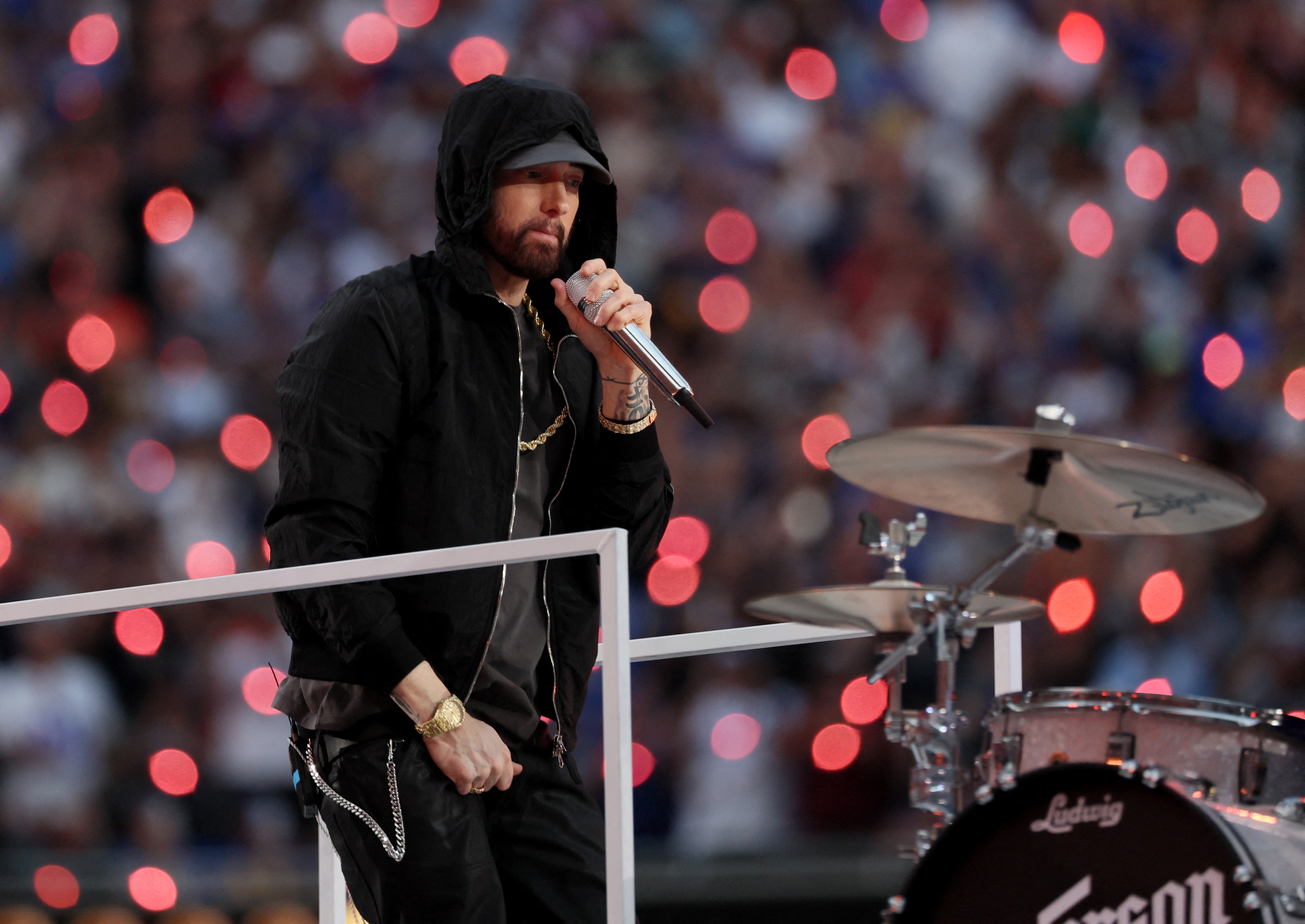 Eminem kneels at Super Bowl's highwattage hiphop halftime show ABS