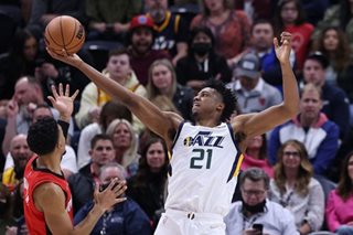 NBA: Jazz pile on Rockets early, win 135-101