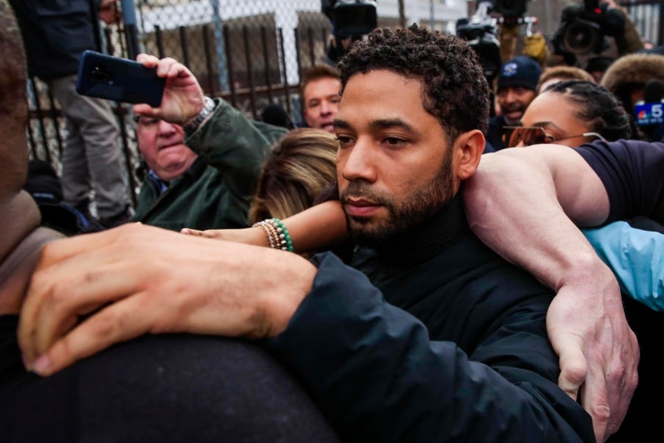 'Empire' TV series actor Jussie Smollett emerges from the Cook County Court complex in Chicago, Illinois in this February 21, 2019 file photo. Tannen Maury, EPA-EFE