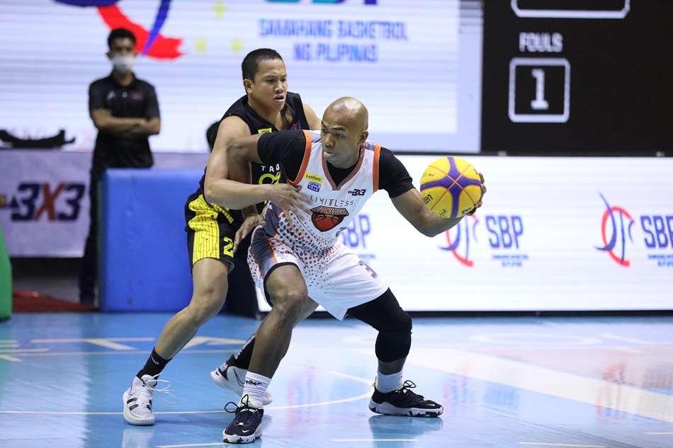 Marvin Hayes and Almond Vosotros were among the players who rose in the rankings after the first conference of the PBA 3x3 Lakas ng Tatlo. PBA Media Bureau.