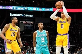 NBA: Hornets hold off Westbrook, hobbled Lakers