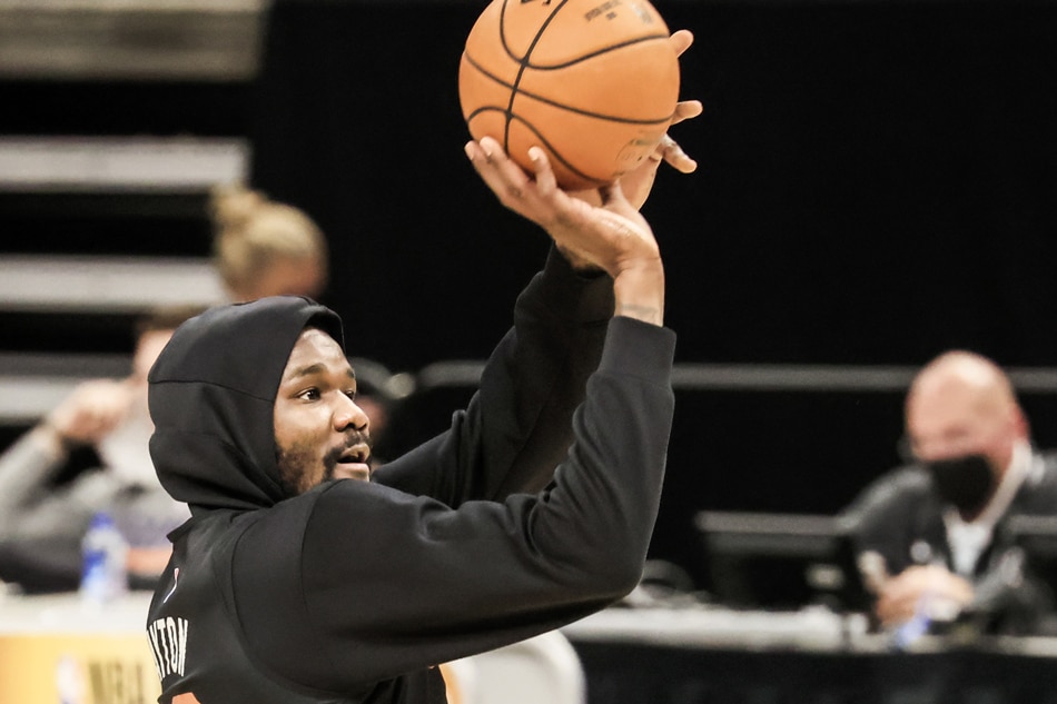  Phoenix Suns center Deandre Ayton of the Bahamas shoots during practice for the NBA Finals at Fiserv Forum in Milwaukee, Wisconsin, USA, 13 July 2021. File photo. Tannen Maury, EPA-EFE