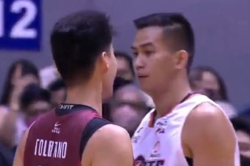  Things heated up between Meralco's Raymar Jose and Ginebra's Arvin Tolentino in Game 1 of the best-of-7 title series between Meralco Bolts and Barangay Ginebra on Wednesday. Photo from the SMART Sports Facebook video.