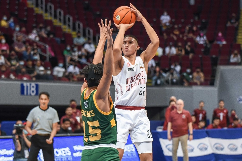 UP forward Zavier Lucero puts up a shot against FEU in the first round of the UAAP Season 84 tournament. UAAP Media.