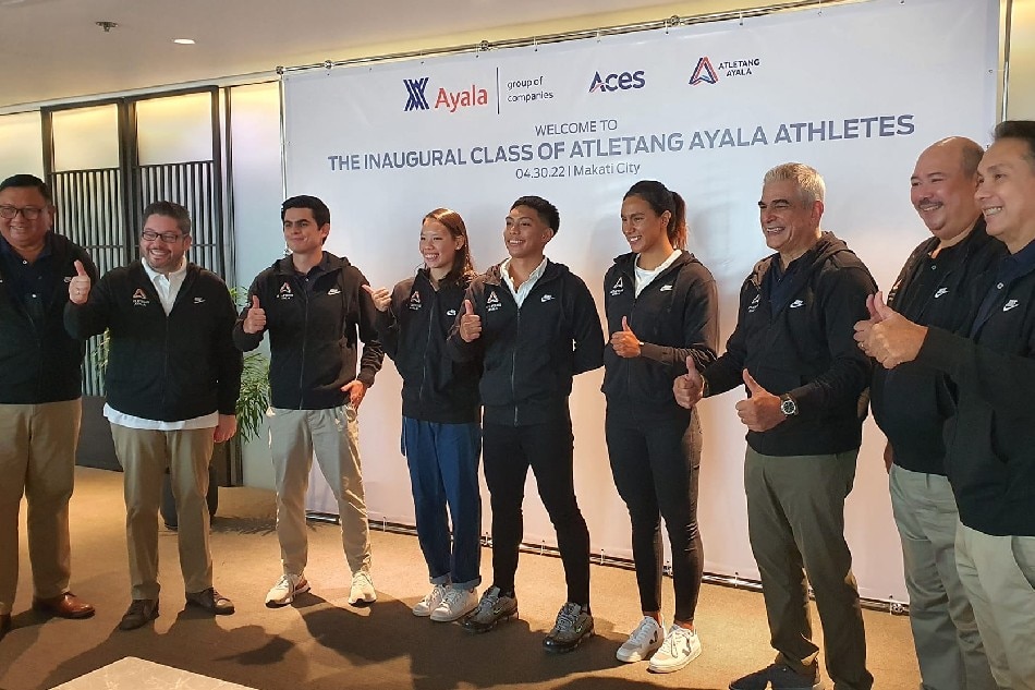 Ayala group welcomes pioneering 8 Atletang Ayala who will represent the Philippines in the upcoming SEA Games in Hanoi. Photo from the Ayala Corp. Facebook page