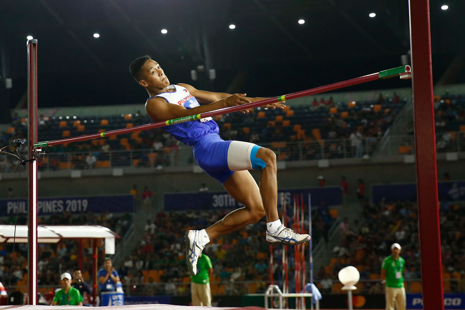 Aries Toledo of the Philippines competes in the High Jump of the Men's Decathlon of the SEA Games 2019 at the New Clark City Athletics Stadium in Tarlac province, north of Manila, Philippines, 09 December 2019. File photo. Rolex dela Peña, EPA-EFE
