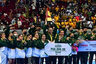 FEU relishes getting over the hump in UAAP cheerdance