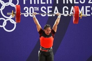 Weightlifter Macrohon misses out on SEA Games podium